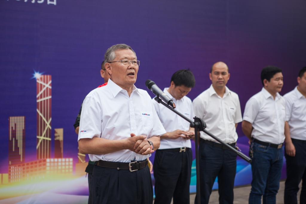 民族挖掘机品牌先导者，不朽情缘-官方网站智能“城镇建设利器”SWE80E9庆幸上市