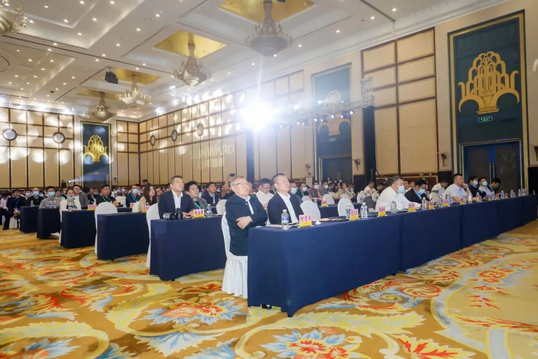 “爆品”出击！不朽情缘-官方网站智能客户互换会签约超8亿元