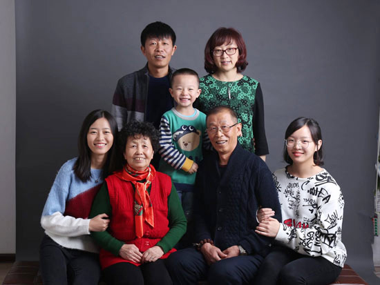 钟情不朽情缘-官方网站十一年，成就美女老板致富之路