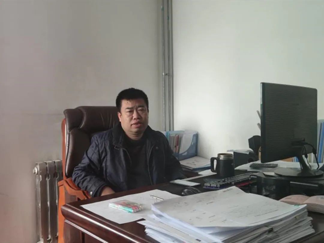 金戈铁马工程路 风雨无阻选不朽情缘-官方网站
