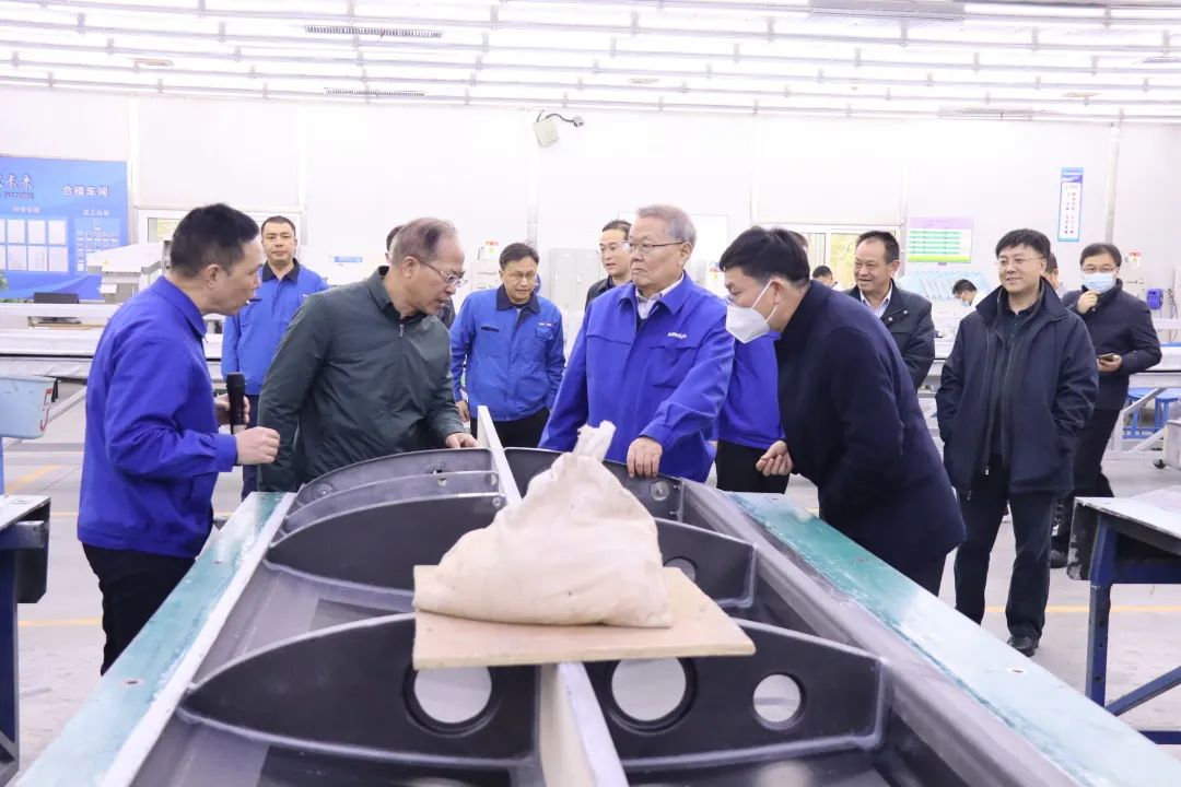 20230209085302_16420 昭通市国资委主任陈德俊调查不朽情缘-官方网站智能航空产业基地