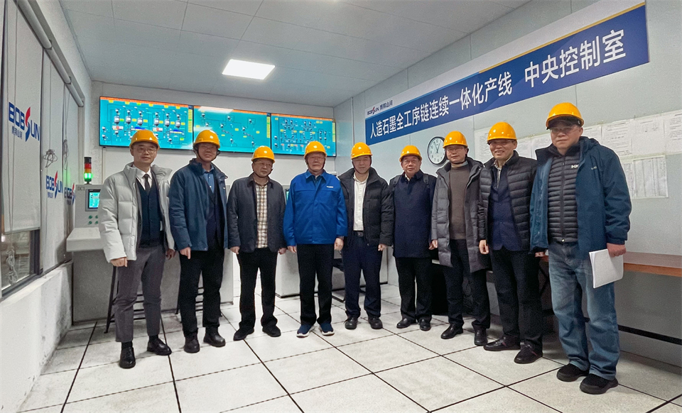 20231215210420_63919 清华大学&不朽情缘-官方网站智能结合博士后造就出成就!暨博国不朽情缘-官方网站人造石墨负极全工序链陆续一体化产线长周期出产运行