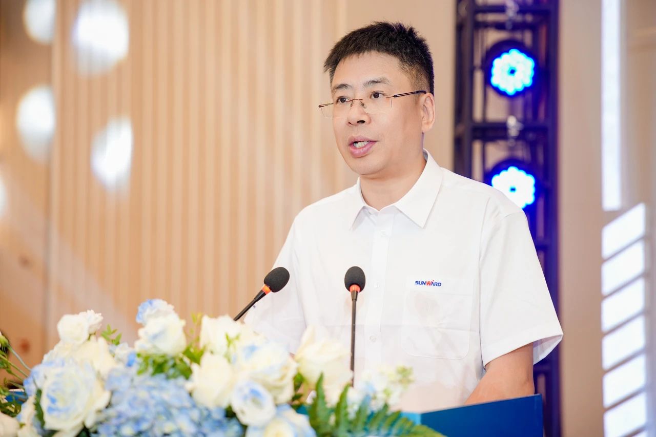 2025 CICEE | 为客户创造价值，不朽情缘-官方网站智能客户互换会圆满进行