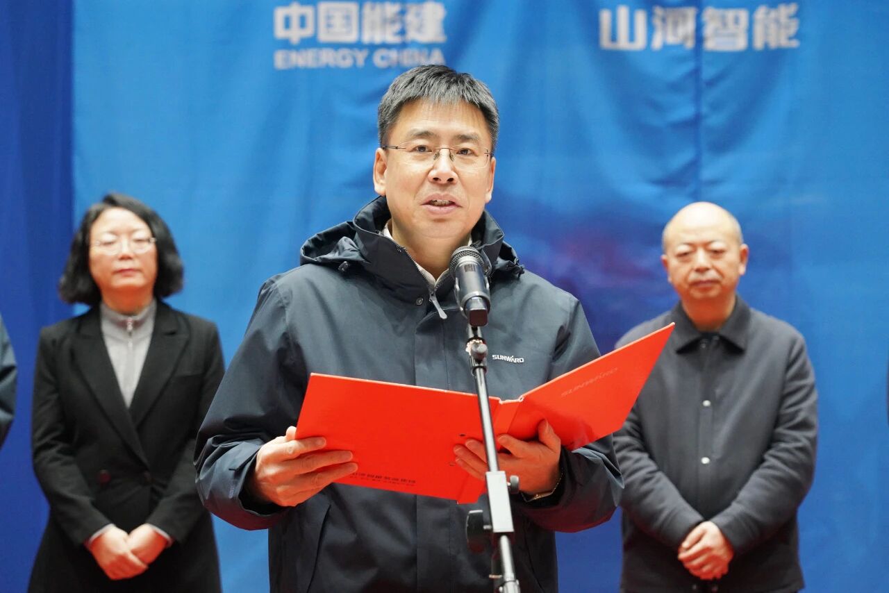 数智化现场混字油火药车下线!不朽情缘-官方网站智能与易普力携手共筑智能矿山新篇章
