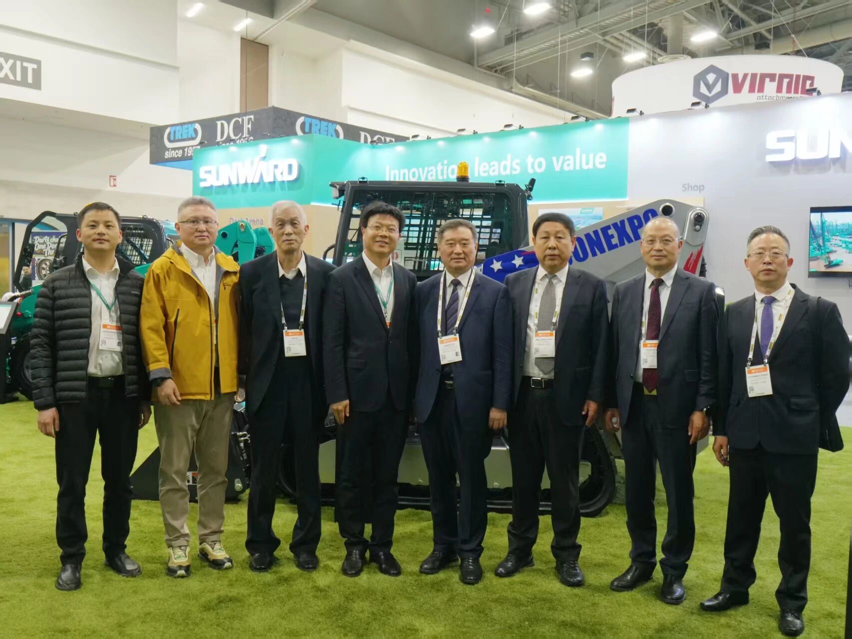 2026美国拉展 | 中国工程机械工业协会会长苏子孟一行到访不朽情缘-官方网站智能展位