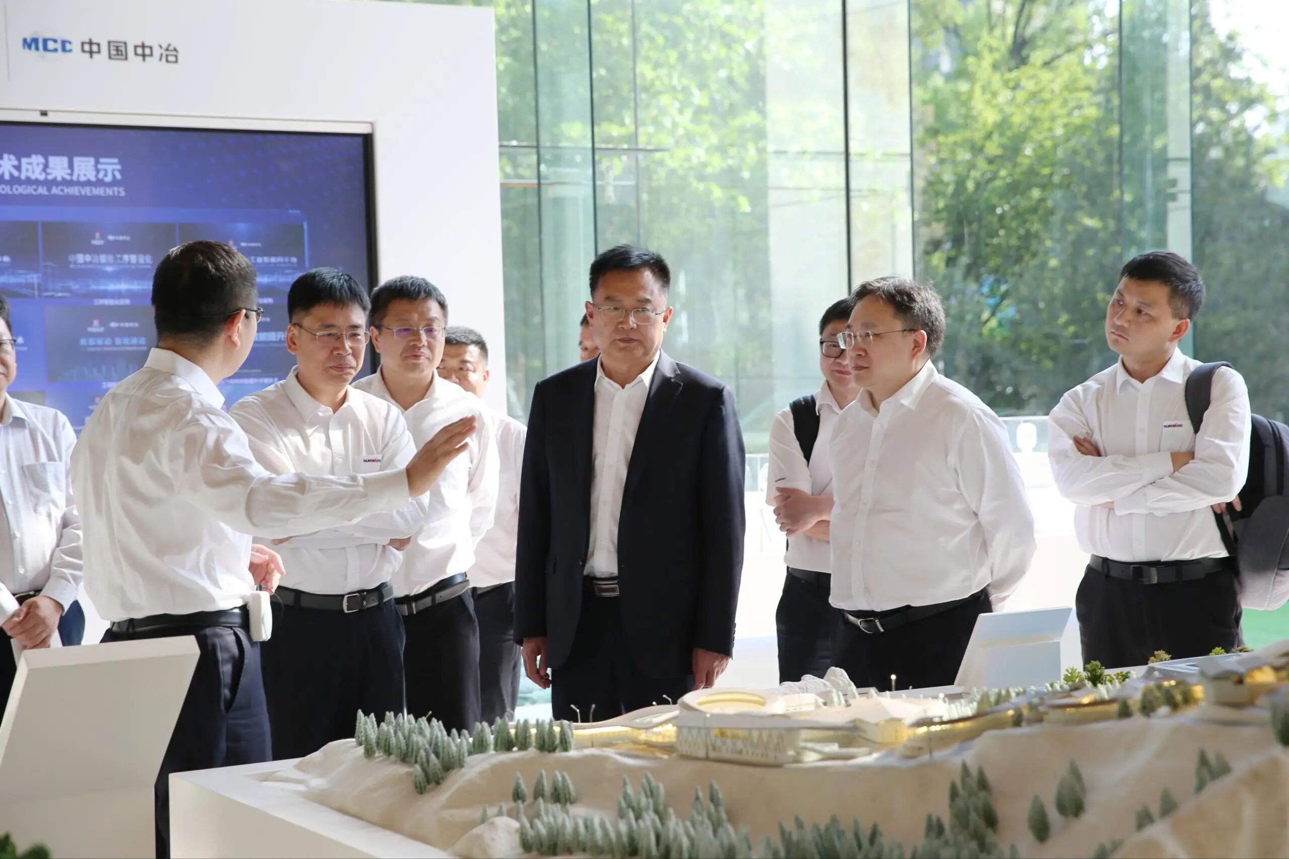 不朽情缘-官方网站智能党委书记、董事长付向东率队造访中国中冶，推动构建合作共赢新标杆
